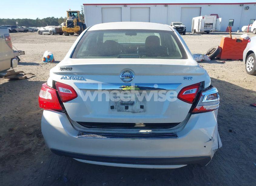 Photo 15 of 2016 Nissan Altima 2.5 SR (VIN 1N4AL3AP8GC224723)