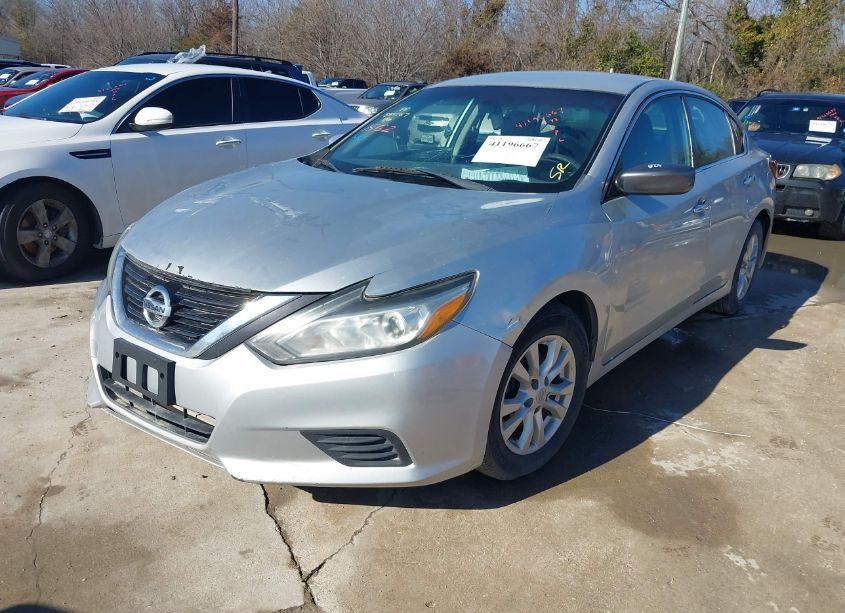 Photo 2 of 2016 Nissan Altima 2.5/2.5 S/2.5 SL/2.5 SR/2.5 SV (VIN 1N4AL3AP8GC227802)