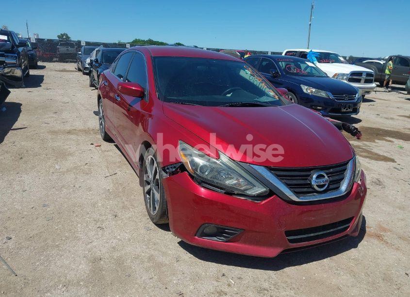 2016 Nissan Altima 2.5 SR (VIN 1N4AL3AP8GC238668) main photo