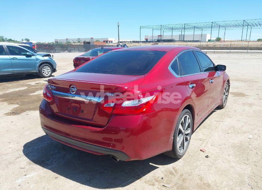 Photo 4 of 2016 Nissan Altima 2.5 SR (VIN 1N4AL3AP8GC238668)