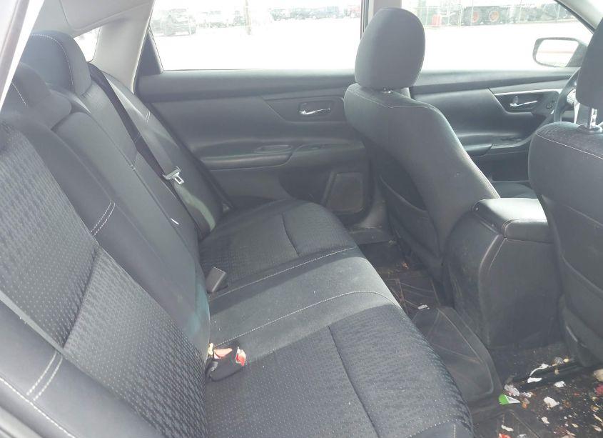 Photo 8 of 2016 Nissan Altima 2.5/2.5 S/2.5 SL/2.5 SR/2.5 SV (VIN 1N4AL3AP8GC238685)