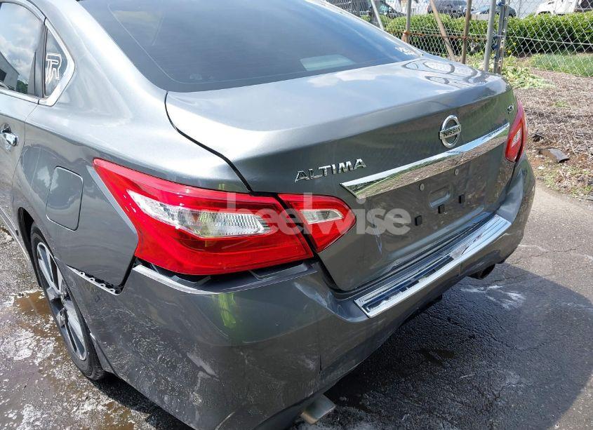 Photo 6 of 2016 Nissan Altima 2.5 SV (VIN 1N4AL3AP8GC239285)