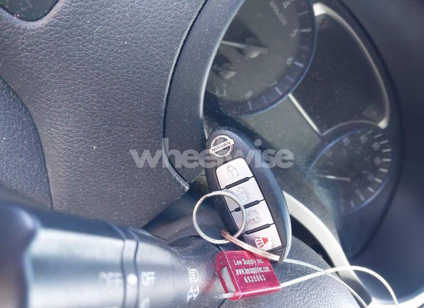 Photo 11 of 2016 Nissan Altima 2.5 SR (VIN 1N4AL3AP8GC243885)