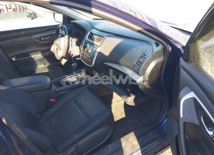 Photo 5 of 2016 Nissan Altima 2.5 SR (VIN 1N4AL3AP8GC243885)