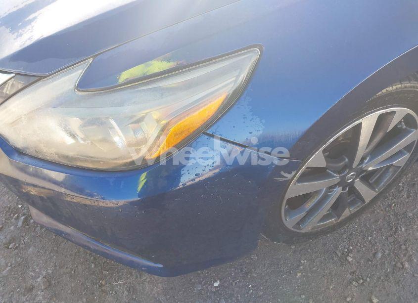 Photo 6 of 2016 Nissan Altima 2.5 SR (VIN 1N4AL3AP8GC243885)