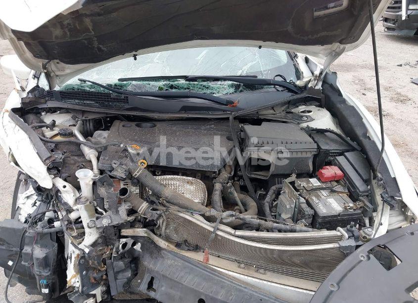 Photo 10 of 2016 Nissan Altima 2.5 S (VIN 1N4AL3AP8GC246303)