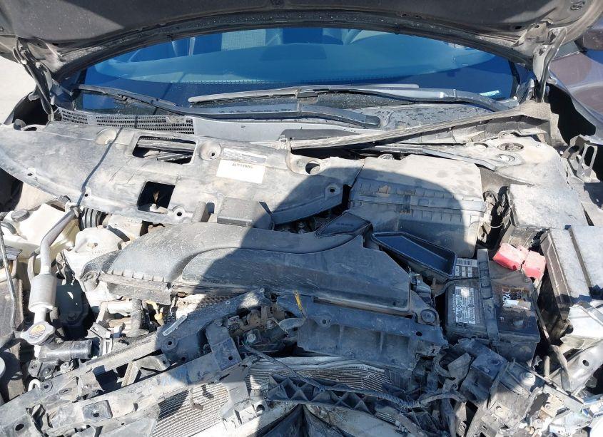 Photo 10 of 2016 Nissan Altima 2.5 (VIN 1N4AL3AP8GC256877)