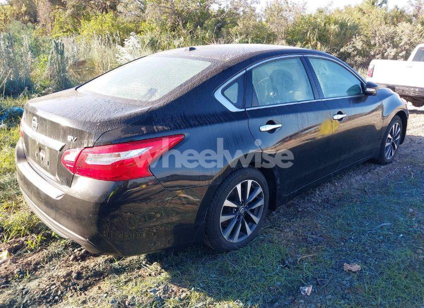 Photo 4 of 2016 Nissan Altima 2.5 SV (VIN 1N4AL3AP8GC267412)
