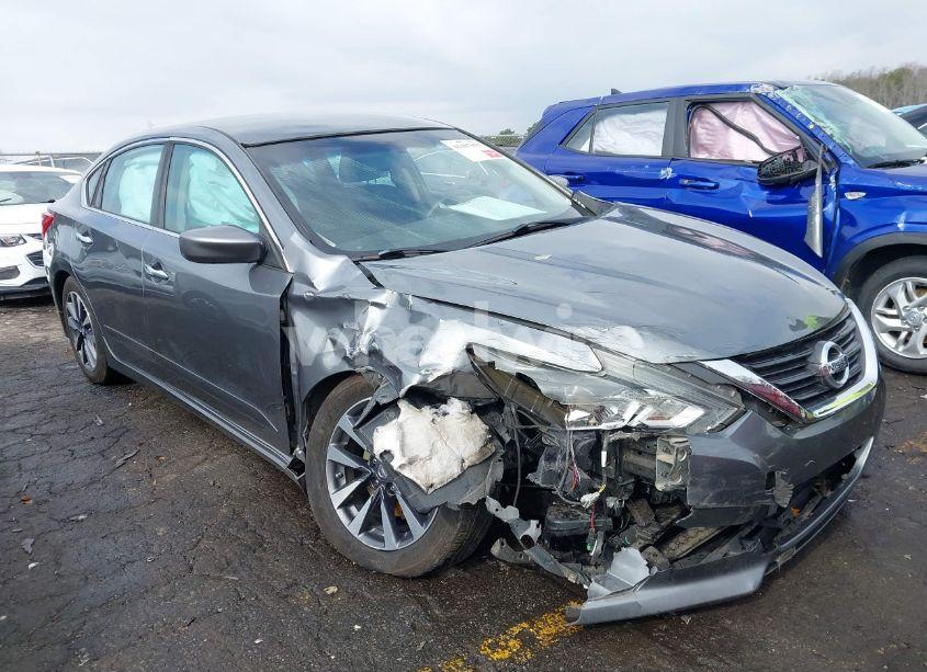 2016 Nissan Altima 2.5 SV (VIN 1N4AL3AP8GC270889) main photo