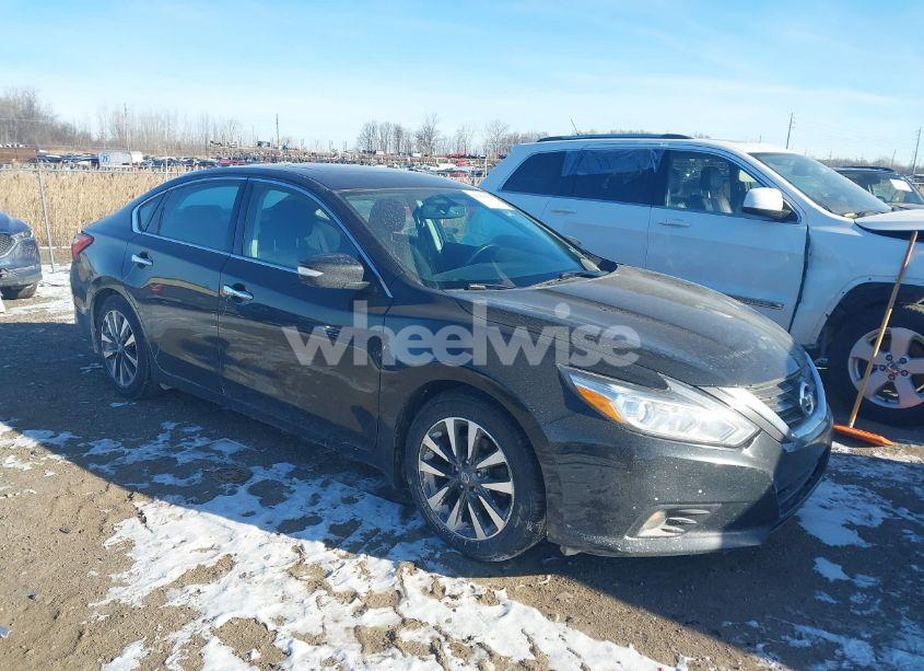 2016 Nissan Altima 2.5 SV (VIN 1N4AL3AP8GC276434) main photo