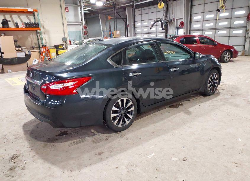 Photo 4 of 2016 Nissan Altima 2.5 SV (VIN 1N4AL3AP8GC280886)