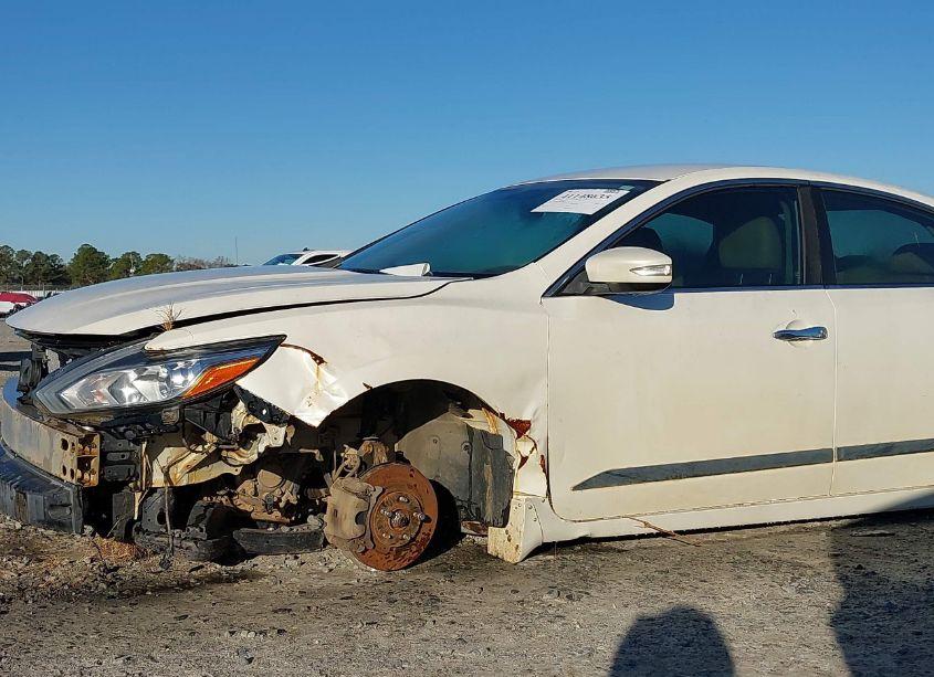 Photo 6 of 2016 Nissan Altima 2.5 SL (VIN 1N4AL3AP8GC284551)