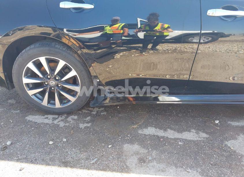 Photo 18 of 2016 Nissan Altima 2.5 SV (VIN 1N4AL3AP8GC292164)