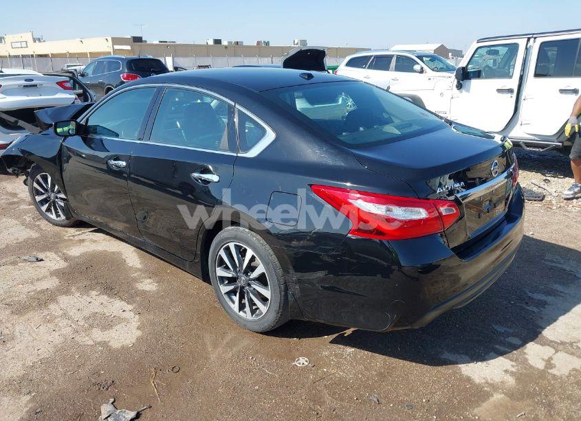 Photo 3 of 2016 Nissan Altima 2.5 SV (VIN 1N4AL3AP8GC292164)