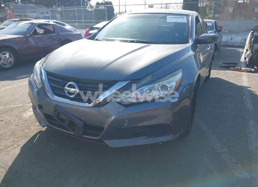 Photo 2 of 2016 Nissan Altima 2.5/2.5 S/2.5 SL/2.5 SR/2.5 SV (VIN 1N4AL3AP8GN309596)