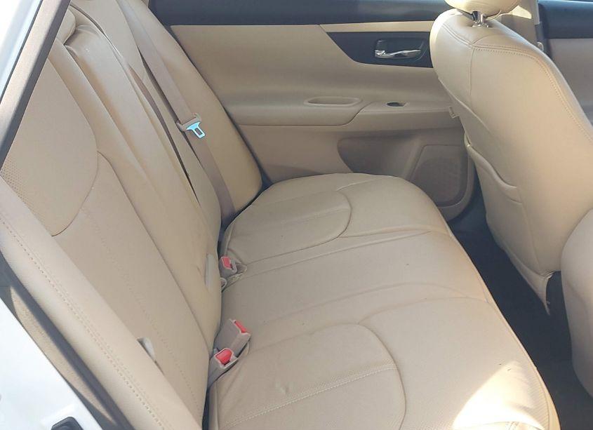 Photo 8 of 2016 Nissan Altima 2.5/2.5 S/2.5 SL/2.5 SR/2.5 SV (VIN 1N4AL3AP8GN309663)