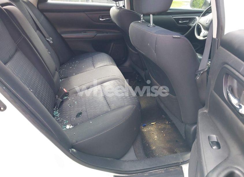 Photo 8 of 2016 Nissan Altima 2.5/2.5 S/2.5 SL/2.5 SR/2.5 SV (VIN 1N4AL3AP8GN327970)