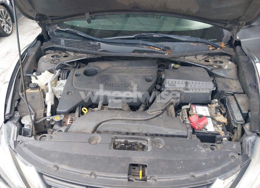 Photo 10 of 2016 Nissan Altima 2.5/2.5 S/2.5 SL/2.5 SR/2.5 SV (VIN 1N4AL3AP8GN329914)