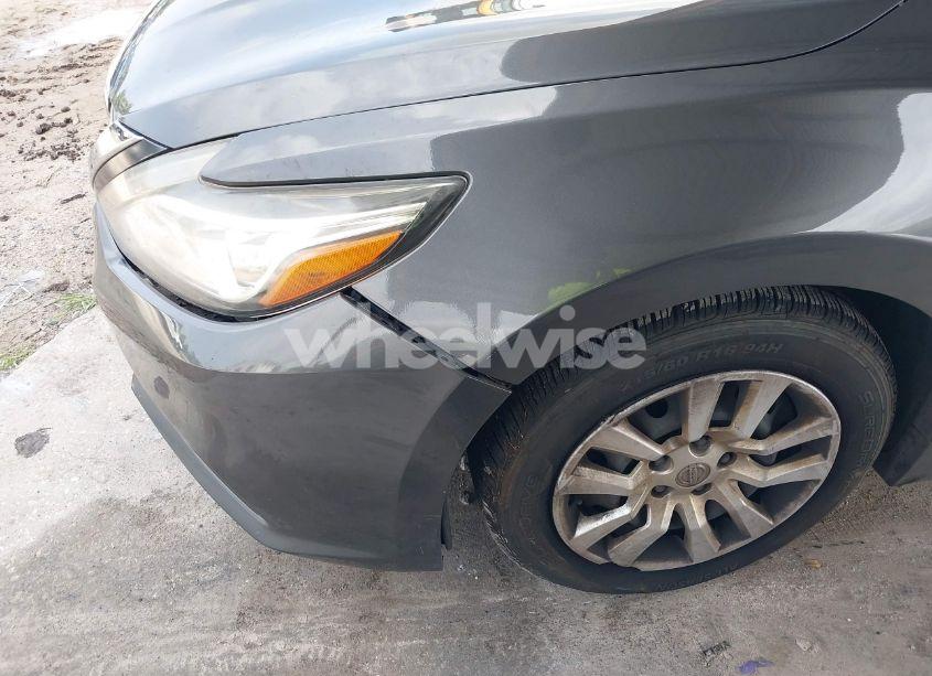 Photo 13 of 2016 Nissan Altima 2.5/2.5 S/2.5 SL/2.5 SR/2.5 SV (VIN 1N4AL3AP8GN329914)