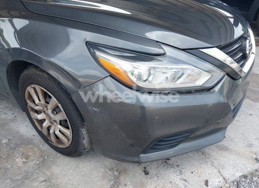 Photo 15 of 2016 Nissan Altima 2.5/2.5 S/2.5 SL/2.5 SR/2.5 SV (VIN 1N4AL3AP8GN329914)