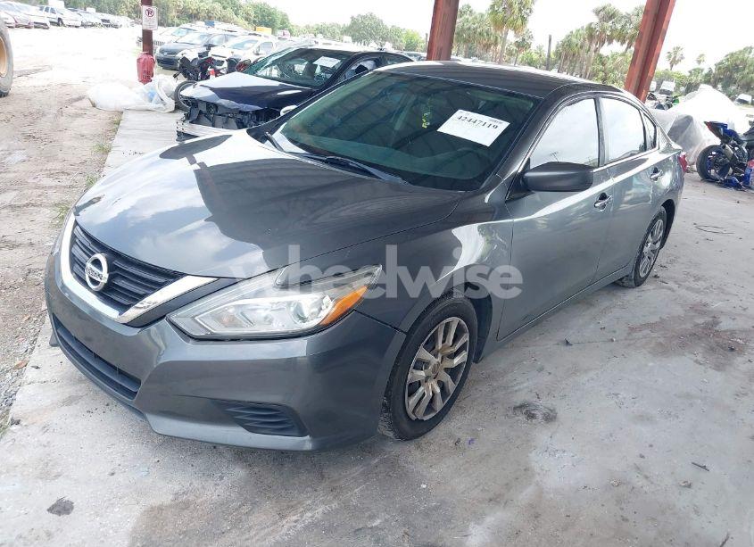Photo 2 of 2016 Nissan Altima 2.5/2.5 S/2.5 SL/2.5 SR/2.5 SV (VIN 1N4AL3AP8GN329914)