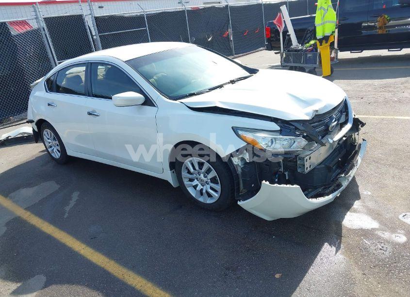 2016 Nissan Altima 2.5 S (VIN 1N4AL3AP8GN351217) main photo
