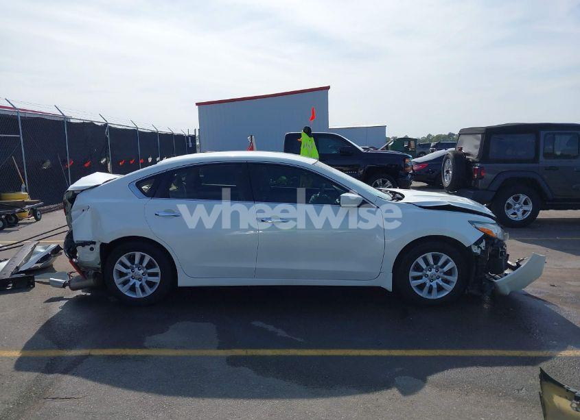 Photo 13 of 2016 Nissan Altima 2.5 S (VIN 1N4AL3AP8GN351217)