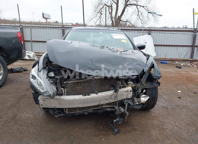 Photo 12 of 2016 Nissan Altima 2.5/2.5 S/2.5 SL/2.5 SR/2.5 SV (VIN 1N4AL3AP8GN354652)