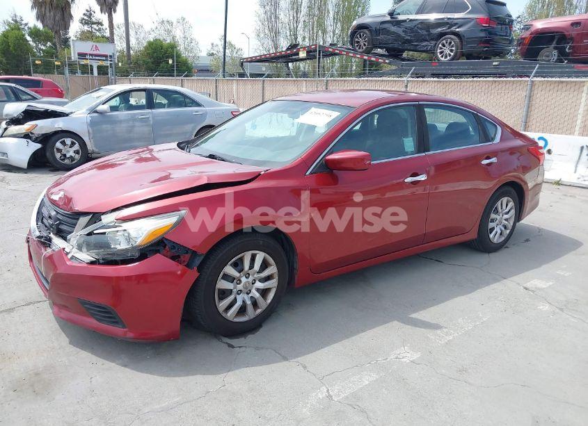 Photo 2 of 2016 Nissan Altima 2.5/2.5 S/2.5 SL/2.5 SR/2.5 SV (VIN 1N4AL3AP8GN361584)