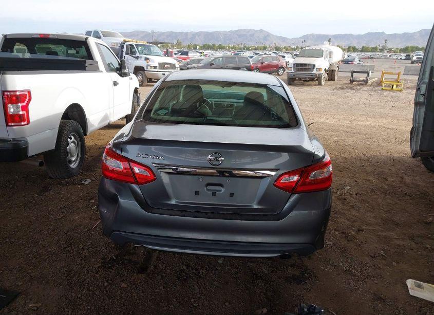 Photo 15 of 2016 Nissan Altima 2.5/2.5 S/2.5 SL/2.5 SR/2.5 SV (VIN 1N4AL3AP8GN376389)