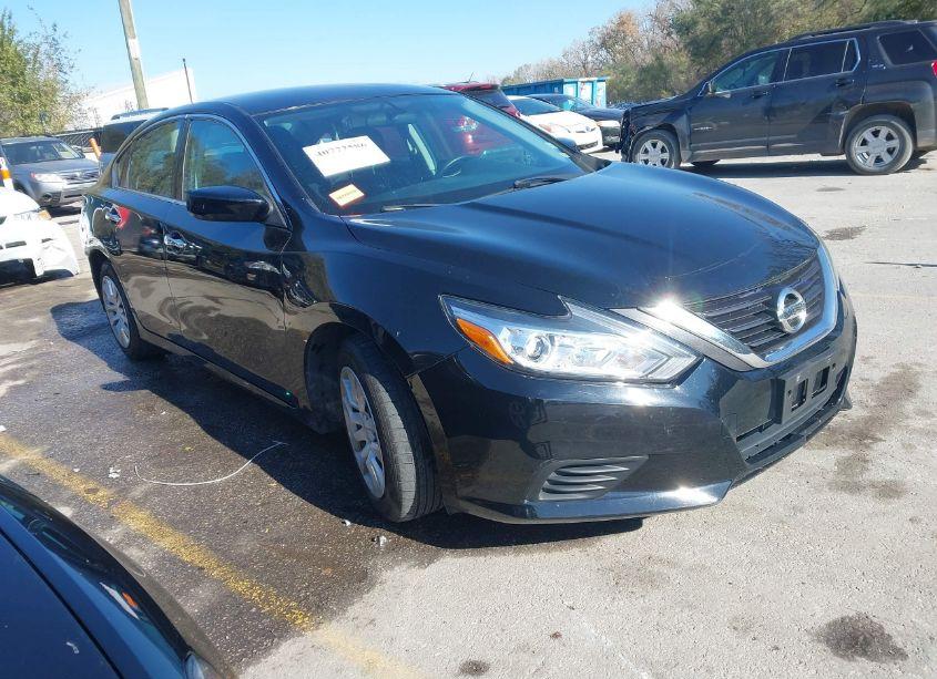 2016 Nissan Altima 2.5/2.5 S/2.5 SL/2.5 SR/2.5 SV (VIN 1N4AL3AP8GN376778) main photo