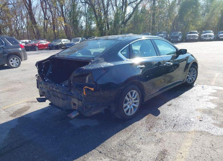 Photo 4 of 2016 Nissan Altima 2.5/2.5 S/2.5 SL/2.5 SR/2.5 SV (VIN 1N4AL3AP8GN376778)