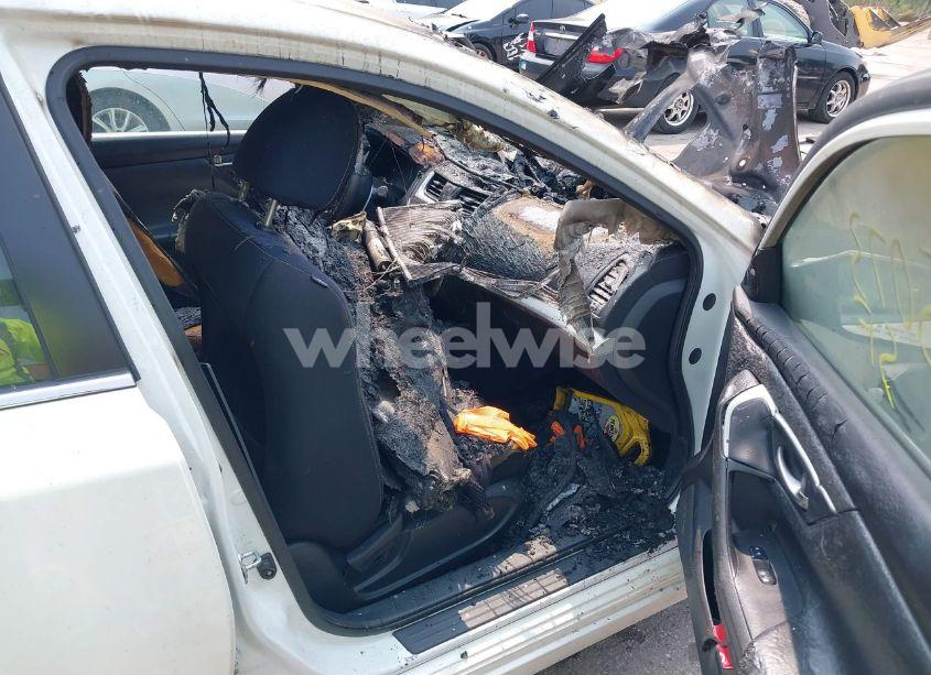 Photo 5 of 2017 Nissan Altima 2.5/2.5 S/2.5 SL/2.5 SR/2.5 SV (VIN 1N4AL3AP8HC113266)