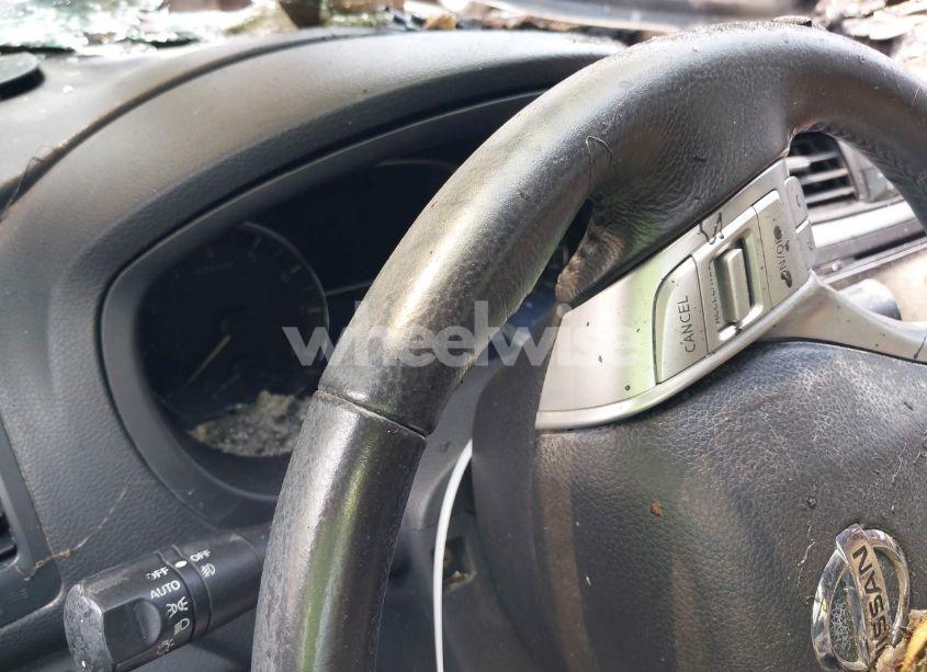 Photo 7 of 2017 Nissan Altima 2.5/2.5 S/2.5 SL/2.5 SR/2.5 SV (VIN 1N4AL3AP8HC113266)