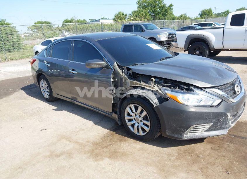 2017 Nissan Altima 2.5 S (VIN 1N4AL3AP8HC119505) main photo