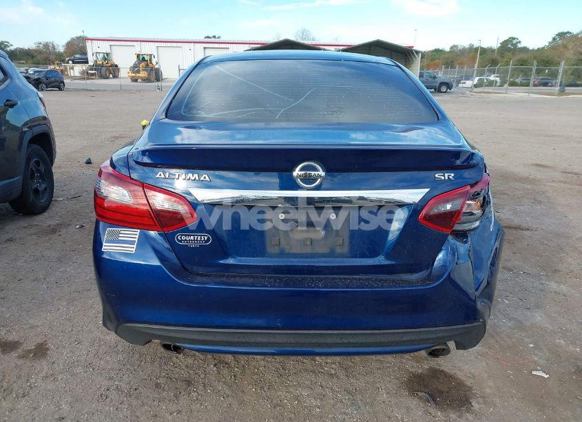 Photo 16 of 2017 Nissan Altima 2.5 SR (VIN 1N4AL3AP8HC120928)