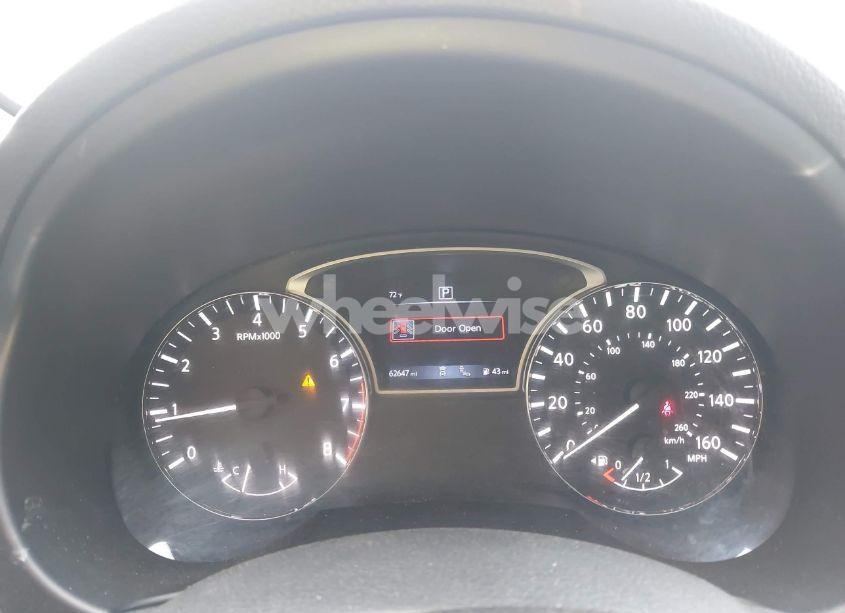 Photo 7 of 2017 Nissan Altima 2.5 SL (VIN 1N4AL3AP8HC127880)