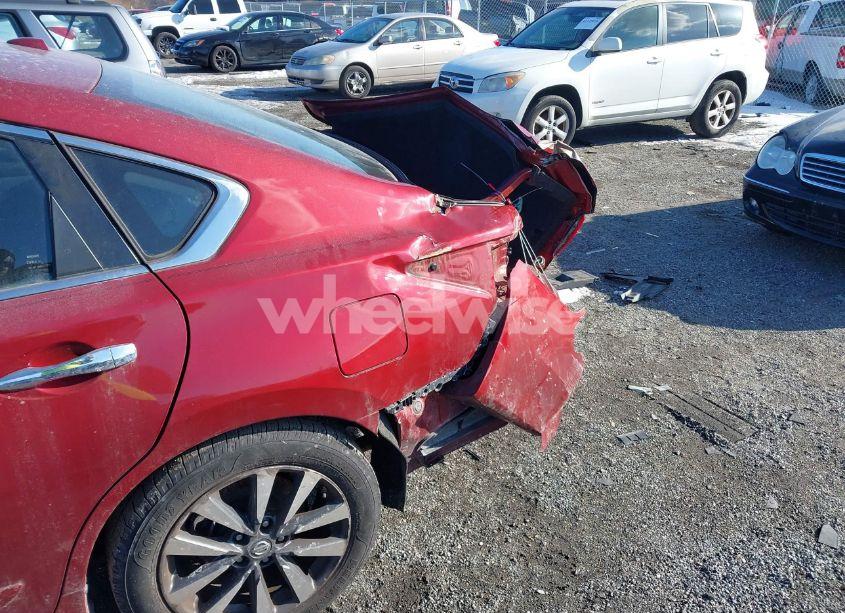 Photo 6 of 2017 Nissan Altima 2.5 SV (VIN 1N4AL3AP8HC127989)