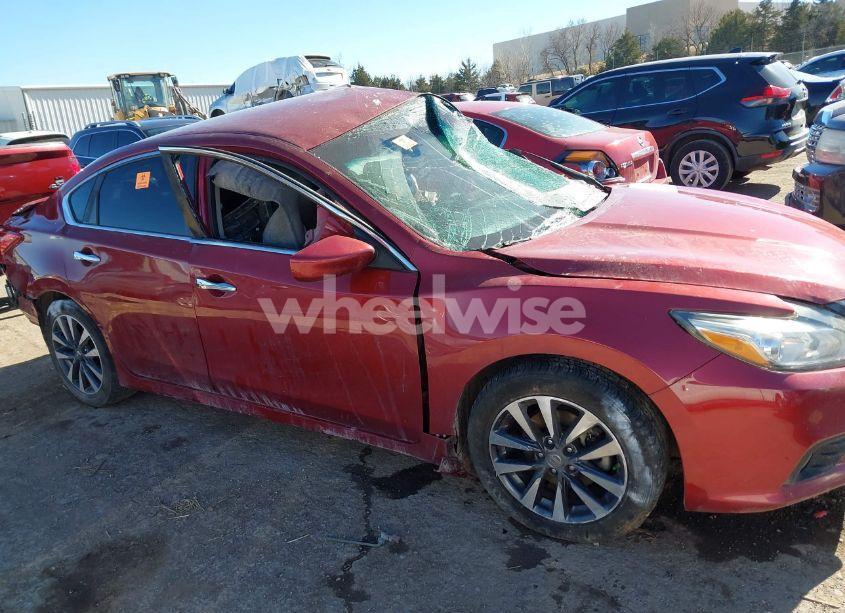 Photo 12 of 2017 Nissan Altima 2.5 SV (VIN 1N4AL3AP8HC133081)