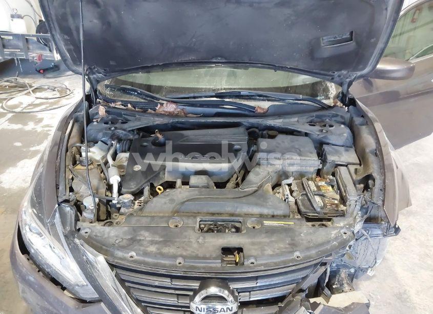 Photo 10 of 2017 Nissan Altima 2.5 S (VIN 1N4AL3AP8HC137485)