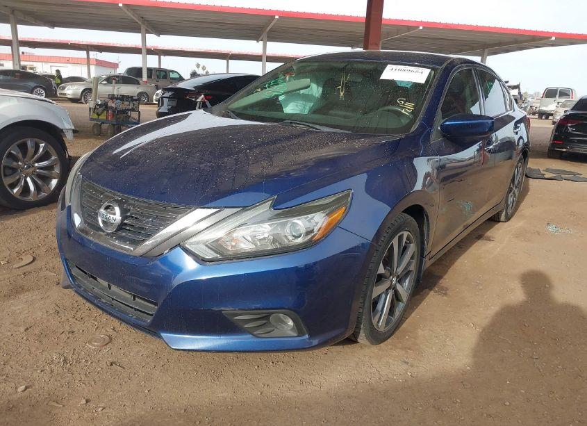Photo 2 of 2017 Nissan Altima 2.5 SR (VIN 1N4AL3AP8HC151161)