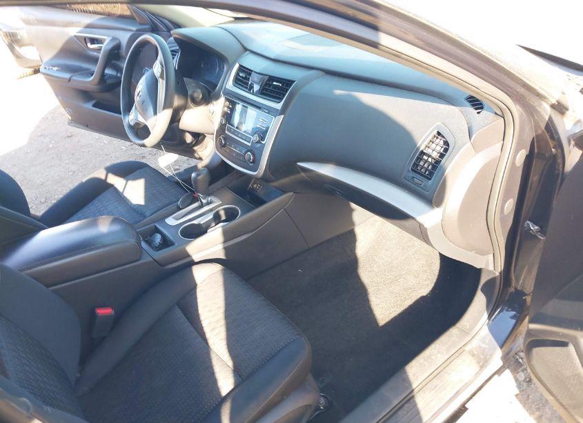 Photo 5 of 2017 Nissan Altima 2.5 S (VIN 1N4AL3AP8HC154383)