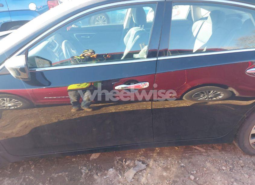 Photo 14 of 2017 Nissan Altima 2.5 SV (VIN 1N4AL3AP8HC156988)