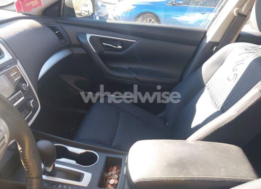 Photo 5 of 2017 Nissan Altima 2.5 SV (VIN 1N4AL3AP8HC156988)