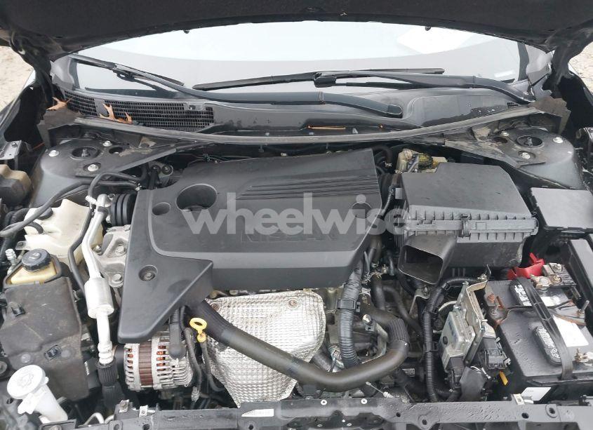 Photo 10 of 2017 Nissan Altima 2.5 S (VIN 1N4AL3AP8HC164220)