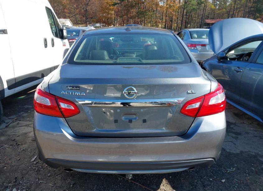 Photo 16 of 2017 Nissan Altima 2.5 SL (VIN 1N4AL3AP8HC170566)