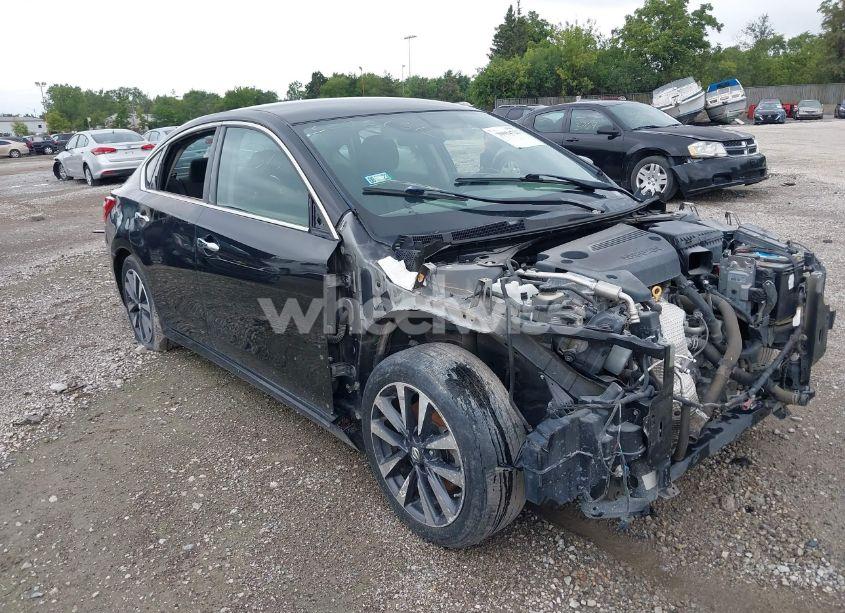 2017 Nissan Altima 2.5 SV (VIN 1N4AL3AP8HC178506) main photo
