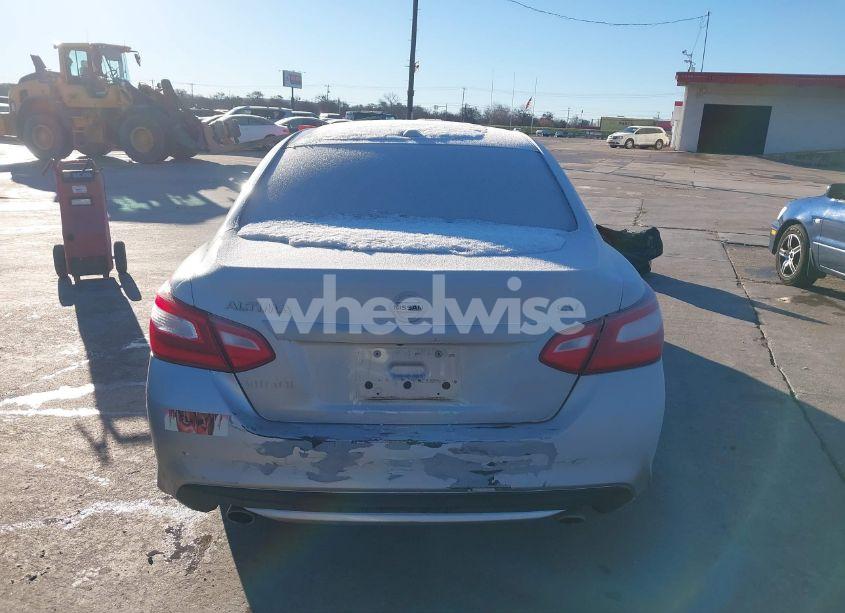 Photo 16 of 2017 Nissan Altima 2.5 SV (VIN 1N4AL3AP8HC180837)