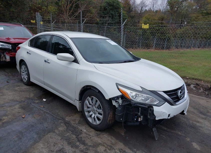 2017 Nissan Altima 2.5 S (VIN 1N4AL3AP8HC200116) main photo