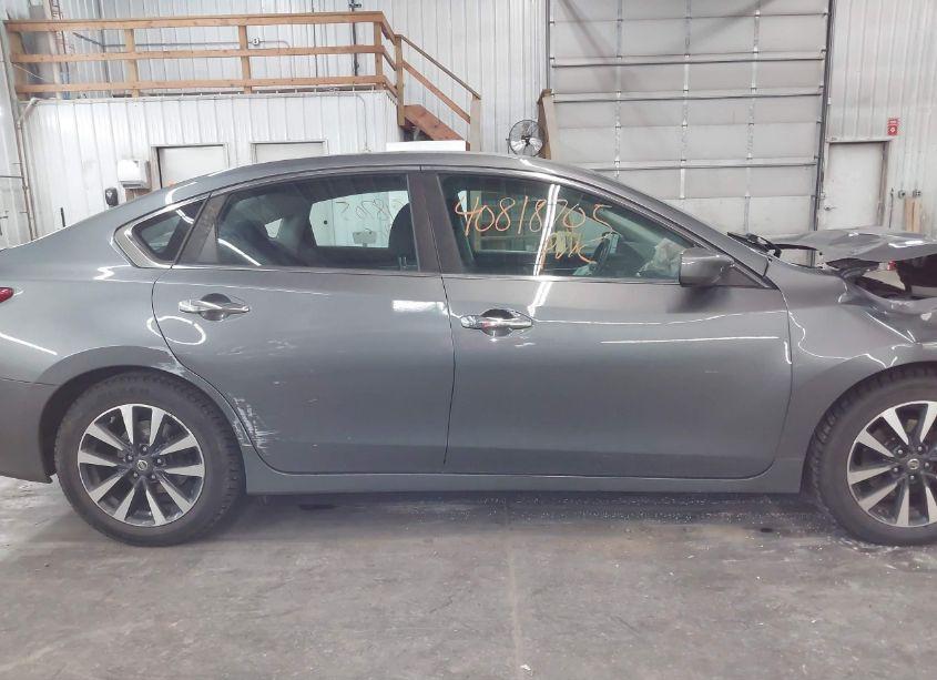 Photo 14 of 2017 Nissan Altima 2.5 SV (VIN 1N4AL3AP8HC207714)